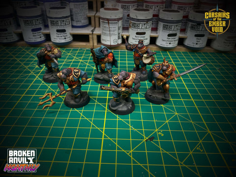 PAINT: Hippokin Squad Tramples Off the Paint Desk!